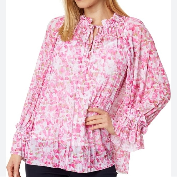 Vince Camuto sheer blousy loose fit floral vneck ruffle trim top Size 2XL - Picture 3 of 8